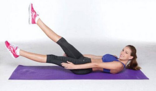 beinsaks for å trene innsiden av låret