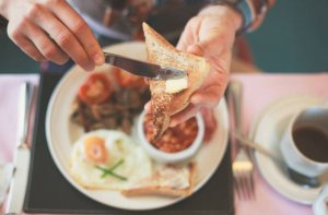 Tre raske og sunne frokoster - Glem å skylde på klokka!