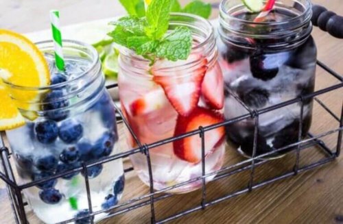 Drikke mer vann med smak.