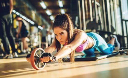 ab roller for sterkere magemuskler