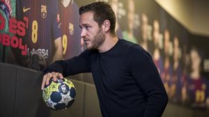Bilde av den spanske håndballspilleren Victor Tomas.