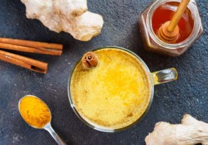 Slik kan du lage sunn gyllen melk