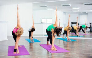 Bikram Yoga: Yoga ved 40 grader