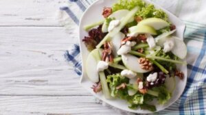 Tre smakfulle oppskrifter på waldorfsalat