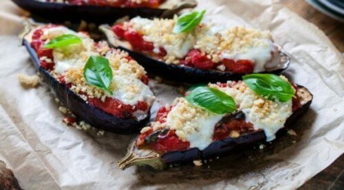 Aubergine i siciliansk stil