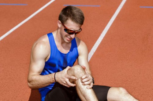 Ungdom har skadet benet