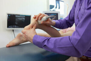 Lær om forskjellige idrettsskader i akillessenen