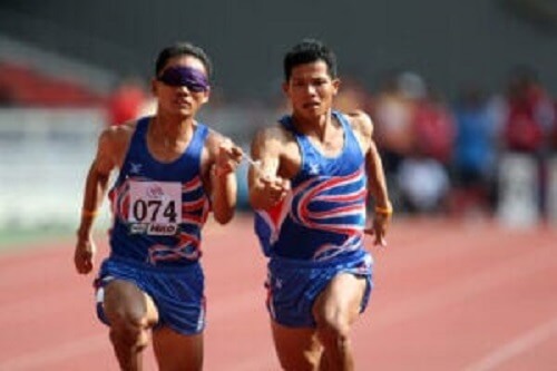 To menn som konkurrerer.