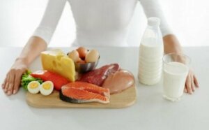 For mange fettrike matvarer tilfører kalorier i kostholdet ditt