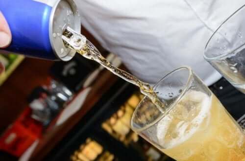 den viktigste ingrediensen i energidrikker er koffein.